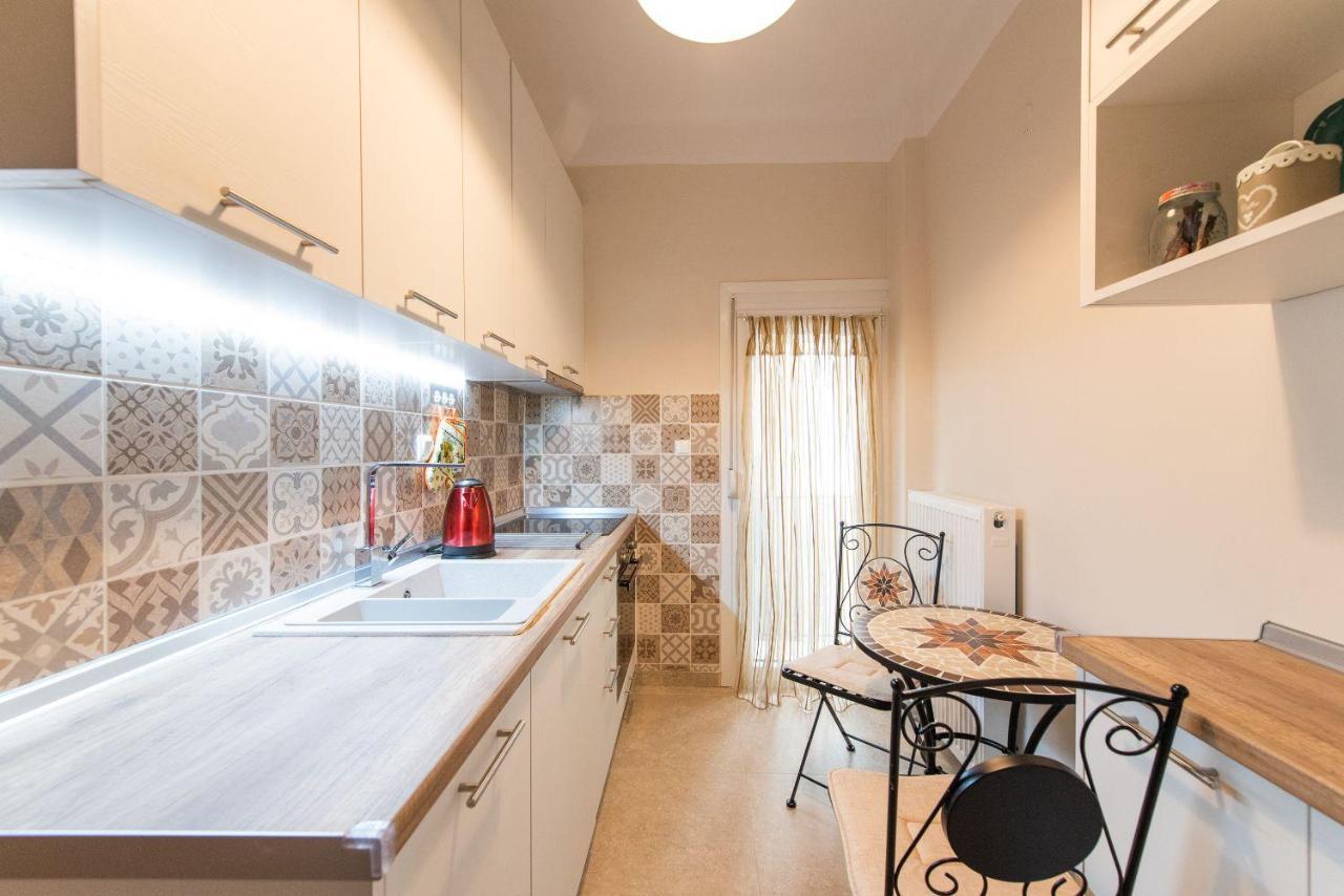 Apricot By Halu! Cozy Apt Next To Agia Sophia Metro Station Tessalónica Exterior foto